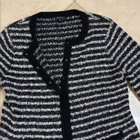 ⭐️ Anne Klein Black & White & silver metallic Striped cardigan- Size Large - Picture 5 of 9